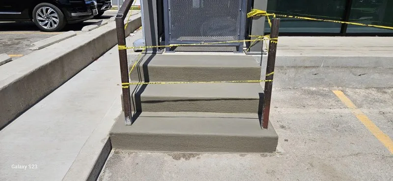 Front-entry step replacement by Lucky&rsquo;s Concrete in Miami
